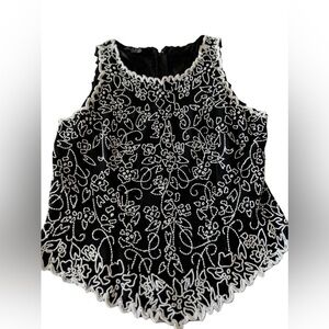 JKARA New York beaded‎ tank size L